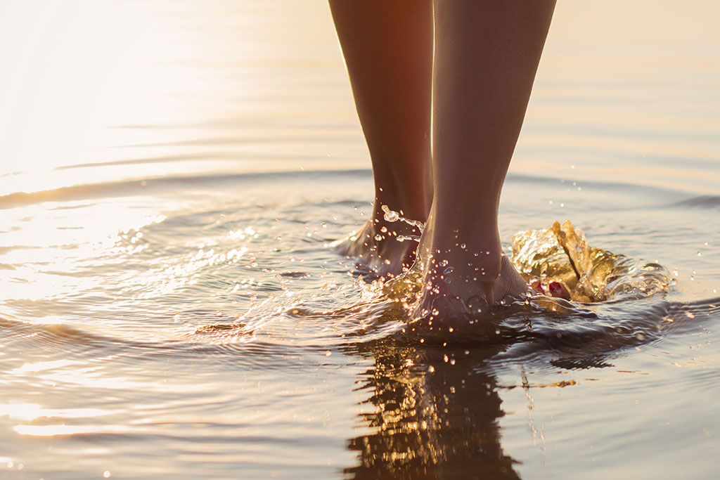 Person "walking on water" like Jesus